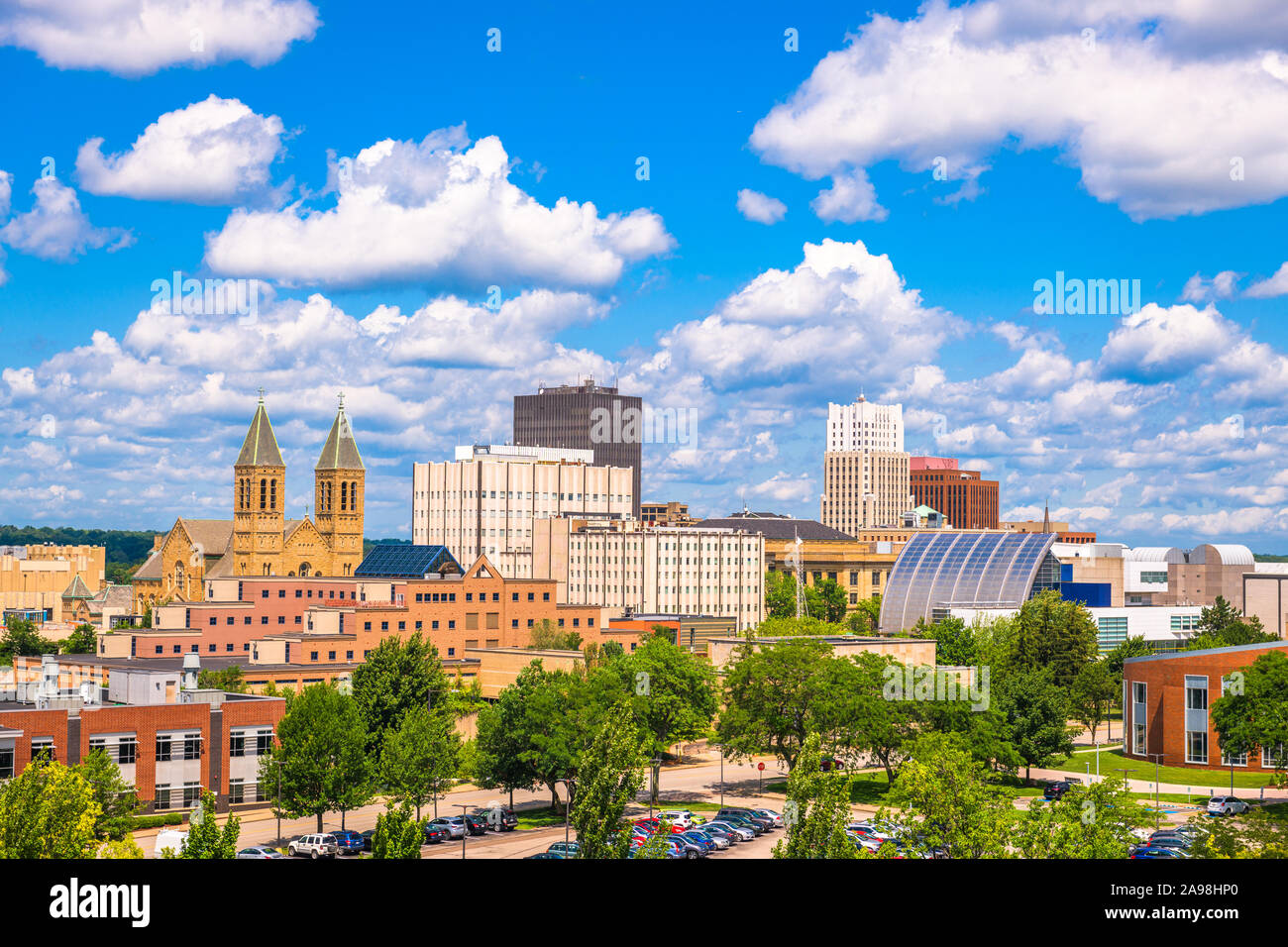 Akron, Ohio, USA Downtown Skyline der Stadt tagsüber. Stockfoto