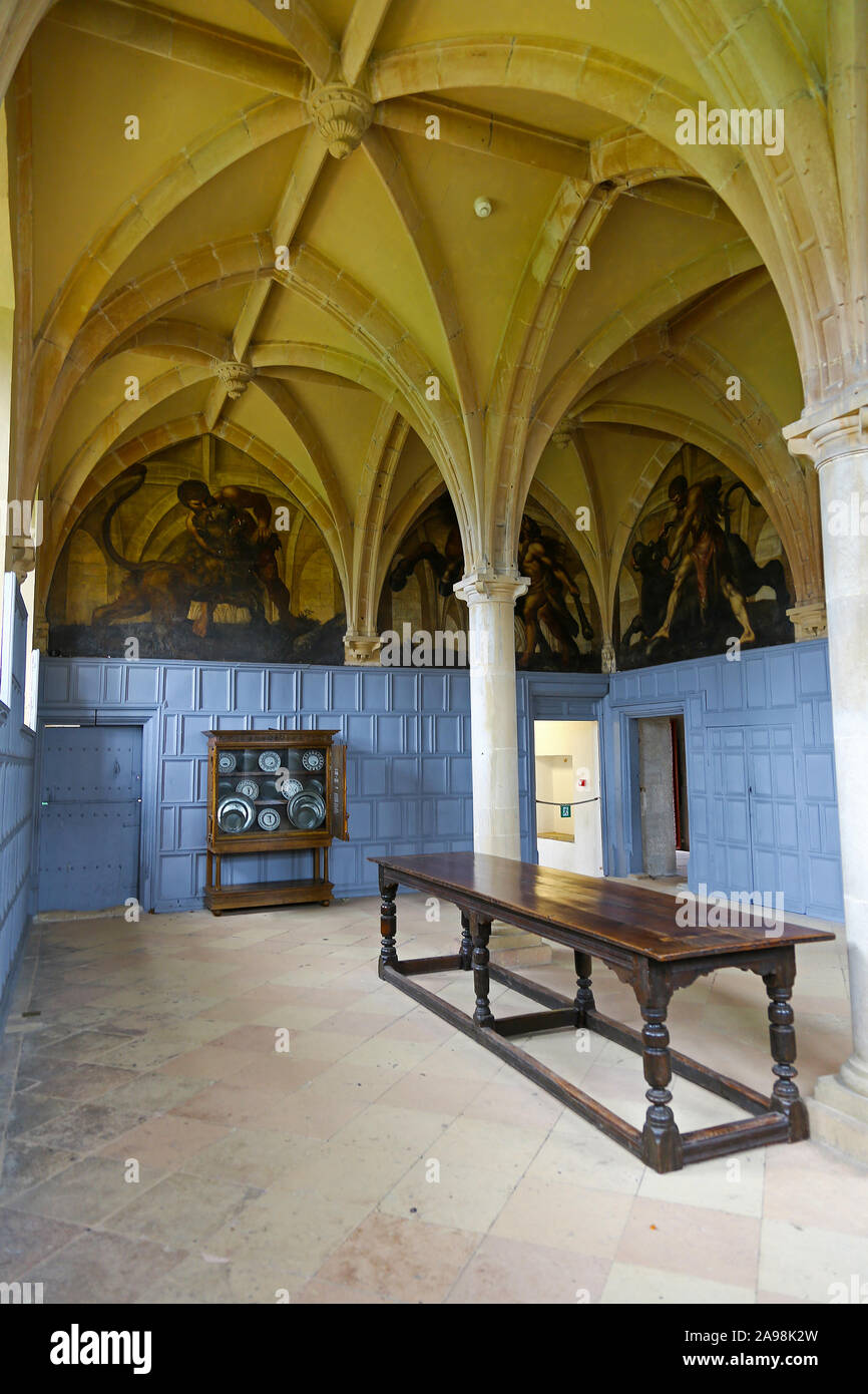 Die Säule Zimmer oder der Säule Salon im Kleinen Schloss an Bolsover Castle, Derbyshire, England, Großbritannien Stockfoto