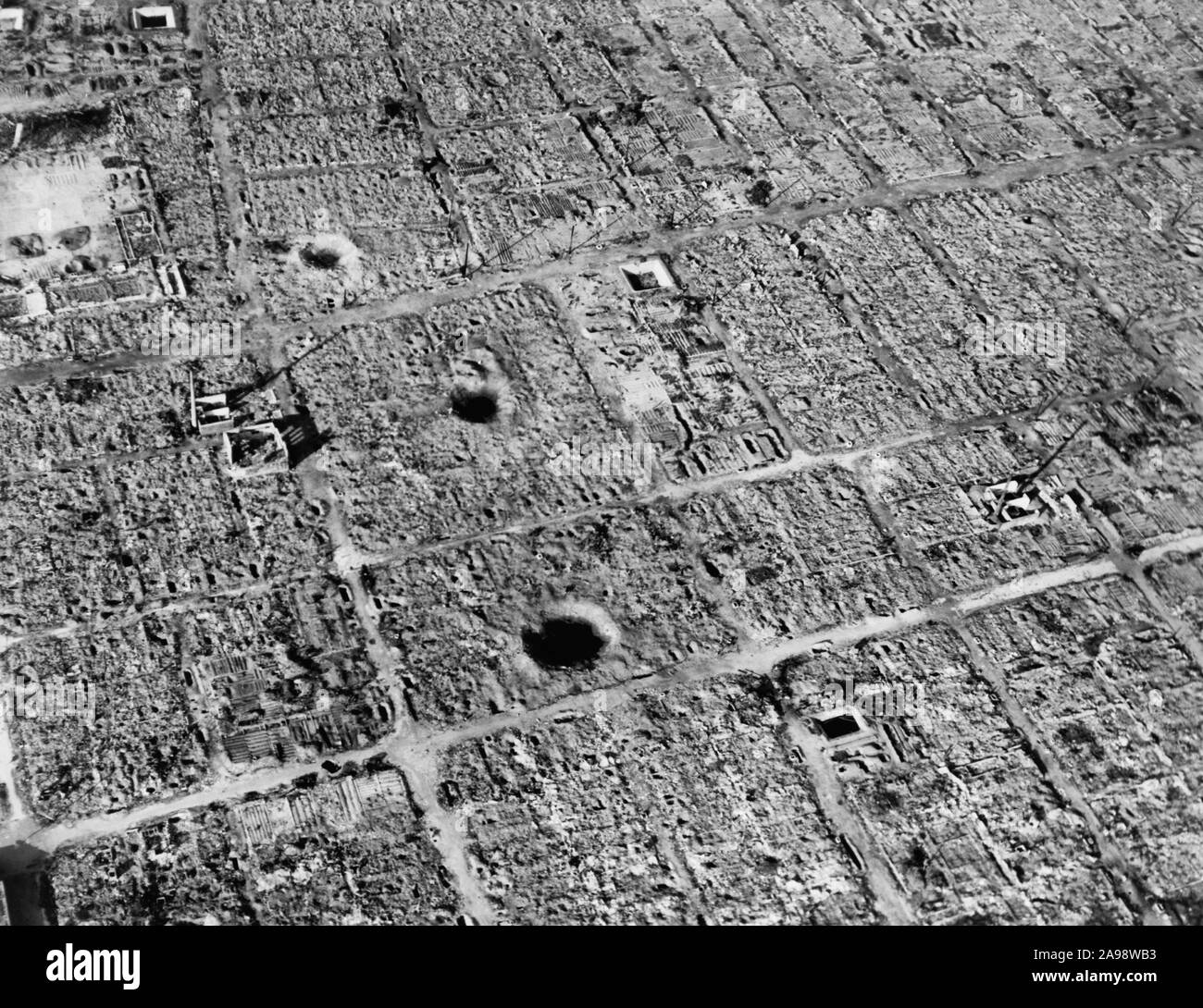 Dieser Abschnitt von Osaka, Japan, wurde durch einen Brand - bombenanschläge von Superfortresses in einer langen Serie von schweren Luftangriffe während der Monate, dass Japans Kapitulation, 1945 vorangestellt Stockfoto