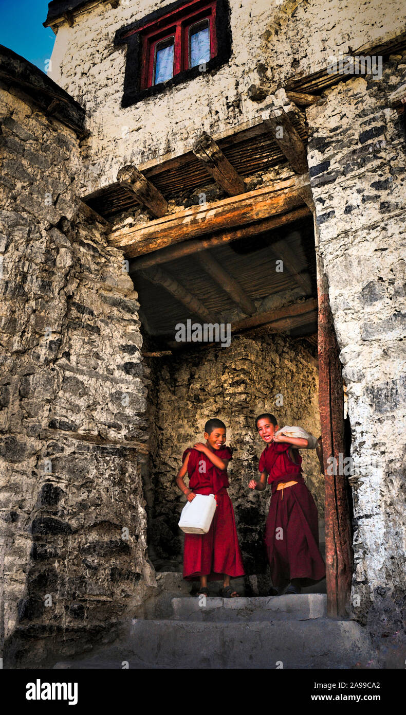 Mönche, Diskit Kloster, Ladakh, Indien Stockfoto