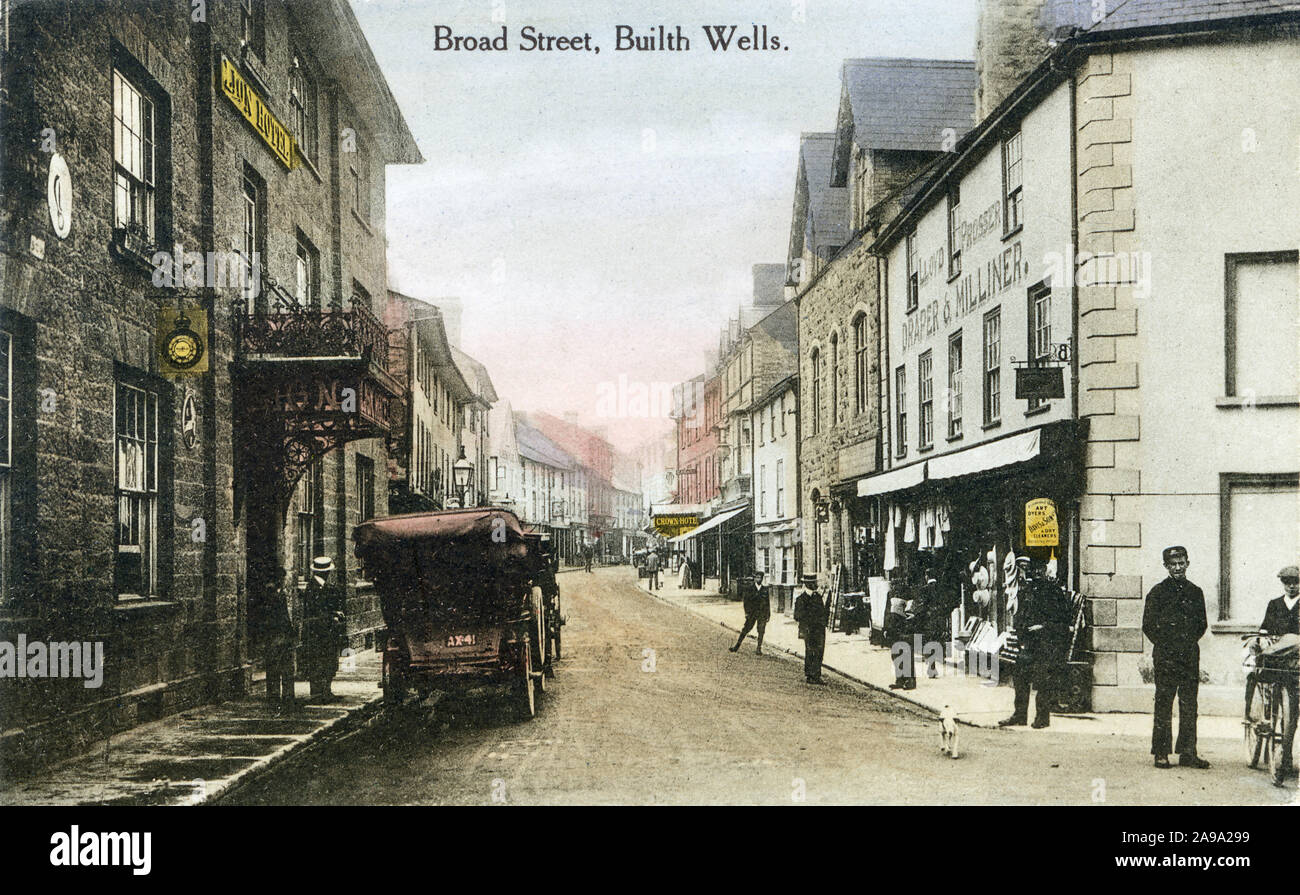 Builth Wells, Broad Street, 1922 Postkarte von der High Street in der Mitte von Wales Markt Stadt am Fluss Wye Stockfoto