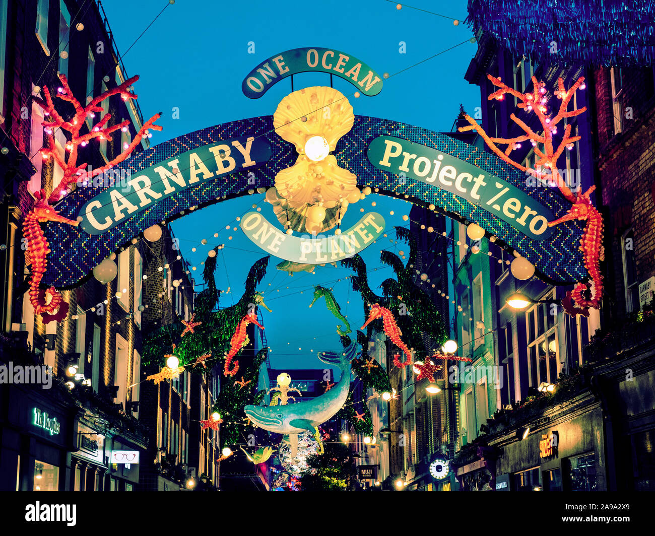 Carnaby Street Weihnachtsbeleuchtung 2019 Stockfoto