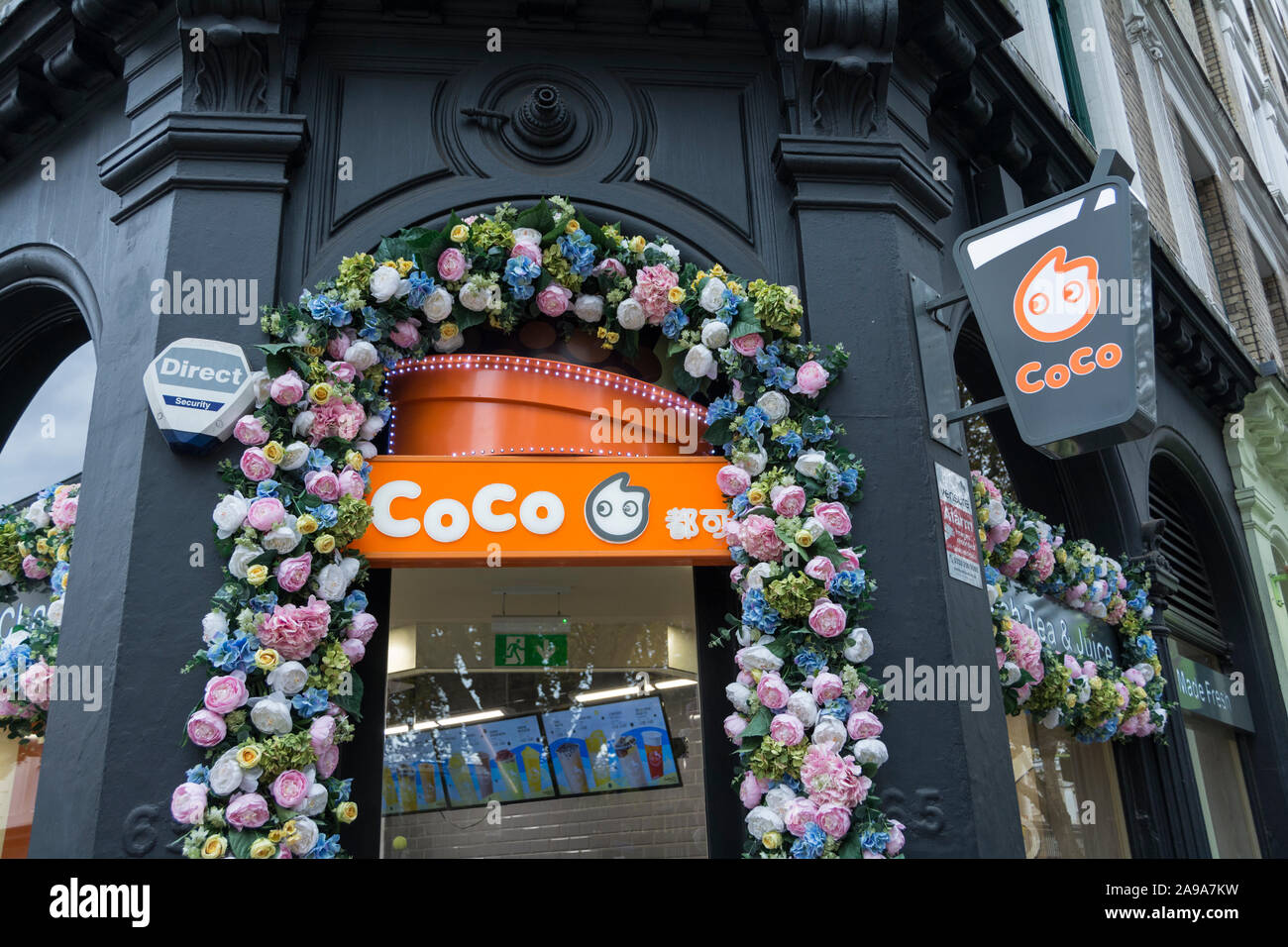 CoCo frischen Tee & Saft, Great Russell Street, Holborn, London, WC 1. Großbritannien Stockfoto