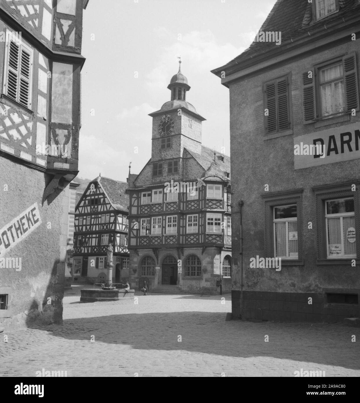 Das alte Rathaus von Lorsch bei Berstraße, Deutschland 1930. Stockfoto