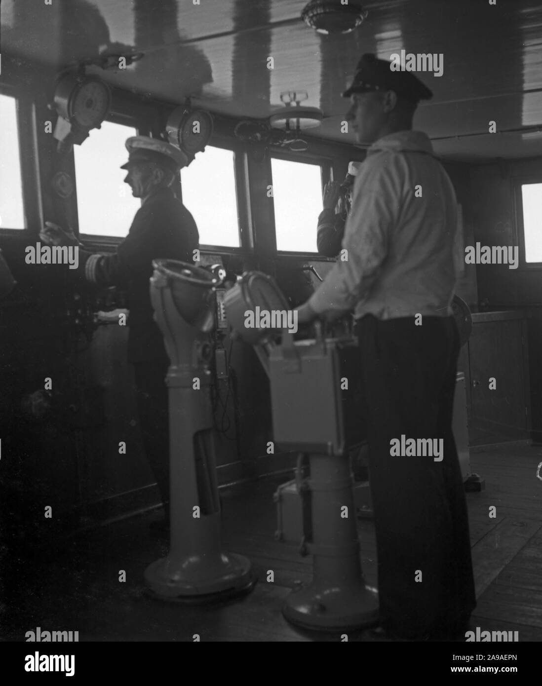 Crew der Flight Control ship" Bernhard von Tschirschky' der Deutschen Wehrmacht Luftwaffe, Deutschland 1930. Stockfoto