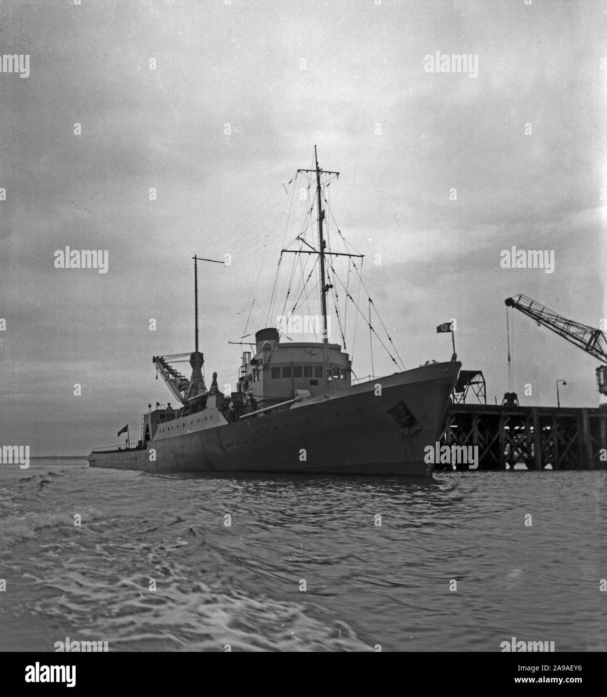 Crew der Flight Control ship" Bernhard von Tschirschky' der Deutschen Wehrmacht Luftwaffe, Deutschland 1930. Stockfoto