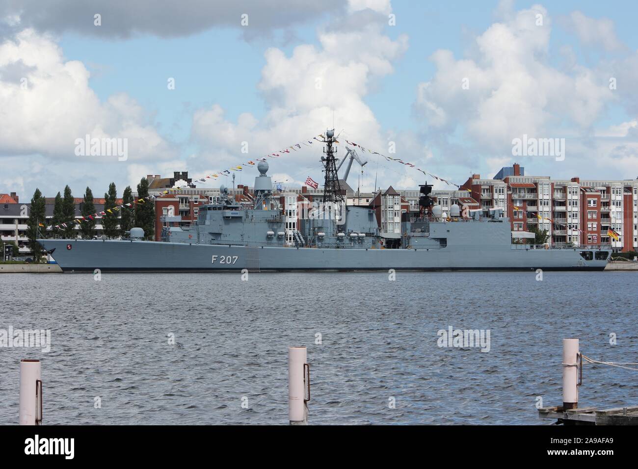 Deutsche Fregatte F 207 BREMEN günstig in Wilhelmshaven, Deutschland Stockfoto