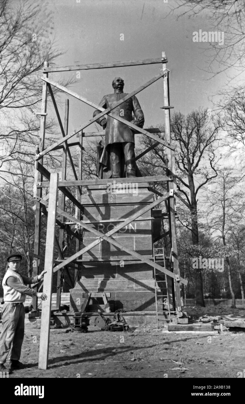 Die Berliner Siegessaeule, einen neuen Platz in Berlin, Deutschland 1930. Stockfoto