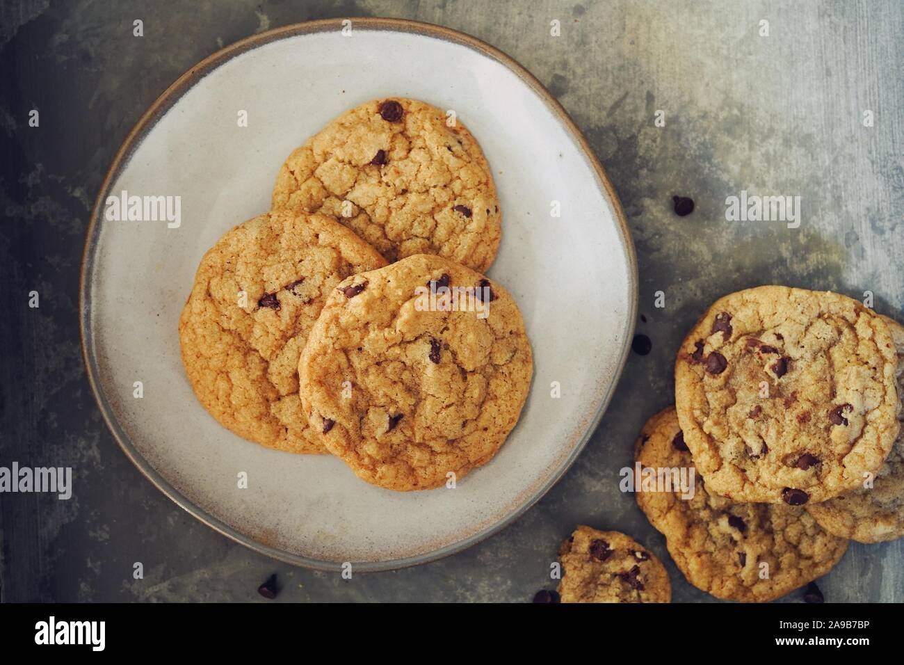 Hausgemachte Chewy Chocolate Chip Cookies/Urlaub Backen Stockfoto