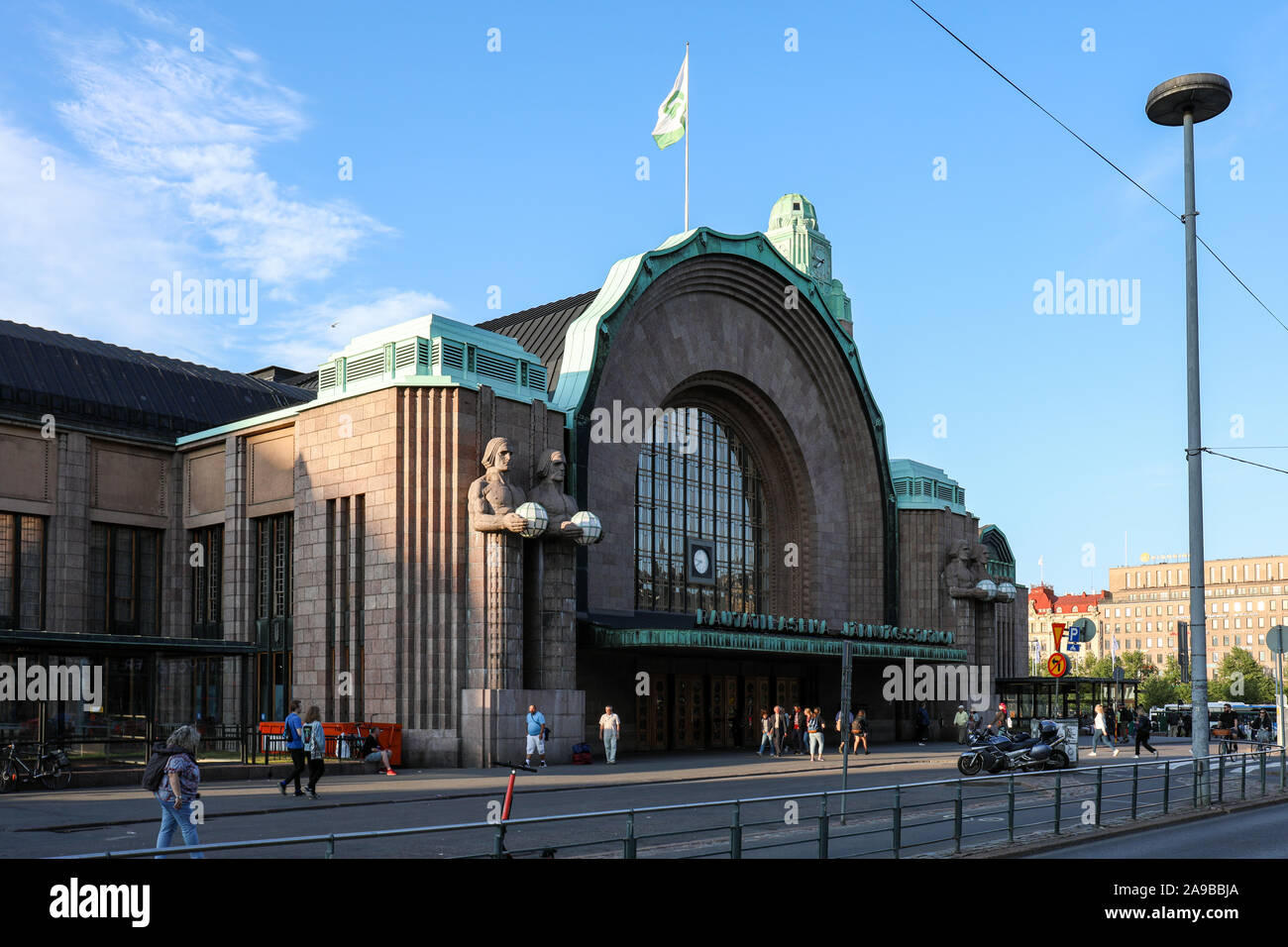 Hauptbahnhof Helsinki, entworfen von Eliel Saarinen, in Helsinki, Finnland Stockfoto
