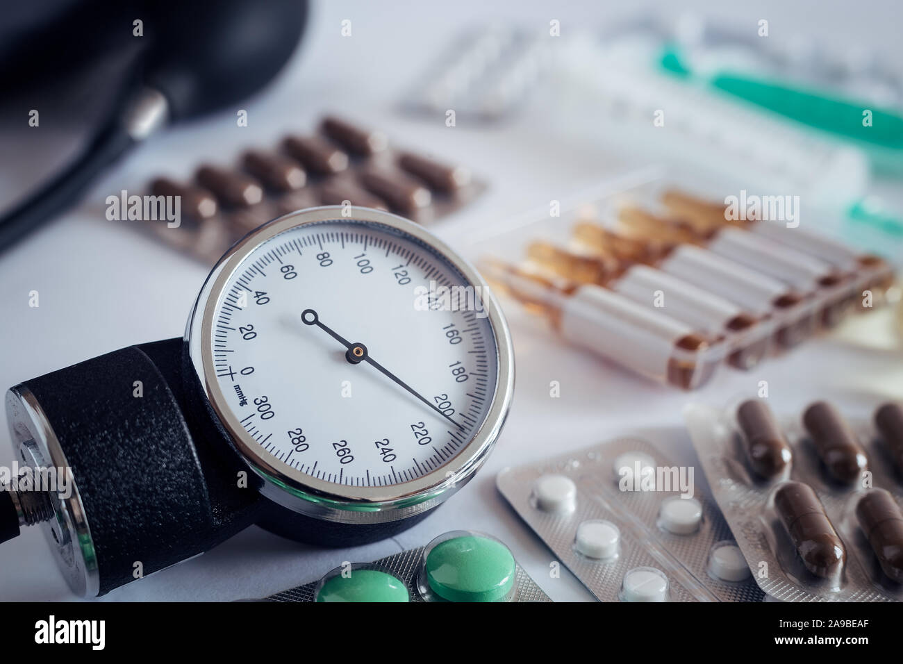 Hoher Blutdruck - hypertensive Krise und Medikamente zu behandeln. Stockfoto
