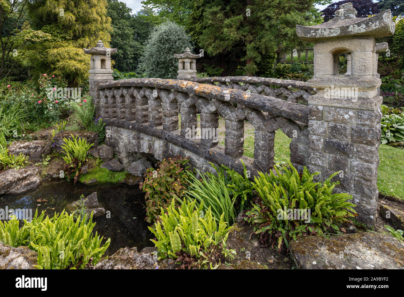 Mount Ephraim Gärten ist ein Familienunternehmen Immobilien in zehn Hektar großen Edwardian set Terrassengärten in der wunderschönen Landschaft von Kent, England, Großbritannien Stockfoto