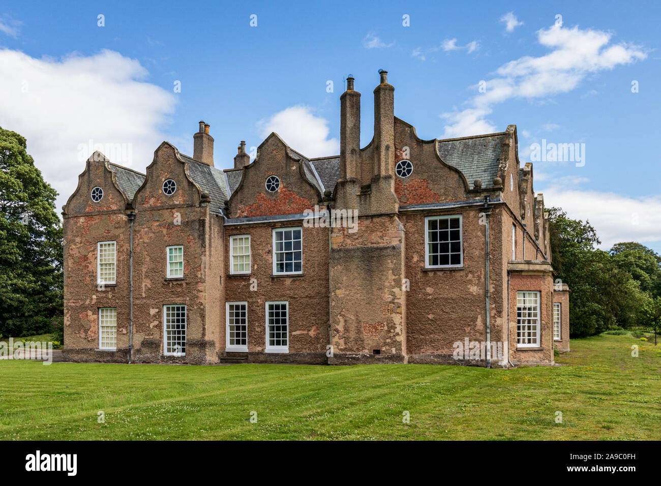 Norton Conyers House ist ein Grad II * spät mittelalterlichen Herrenhaus mit Stuart und georgischen Ergänzungen in Wensleydale, North Yorkshire, England stationiert aufgeführt Stockfoto