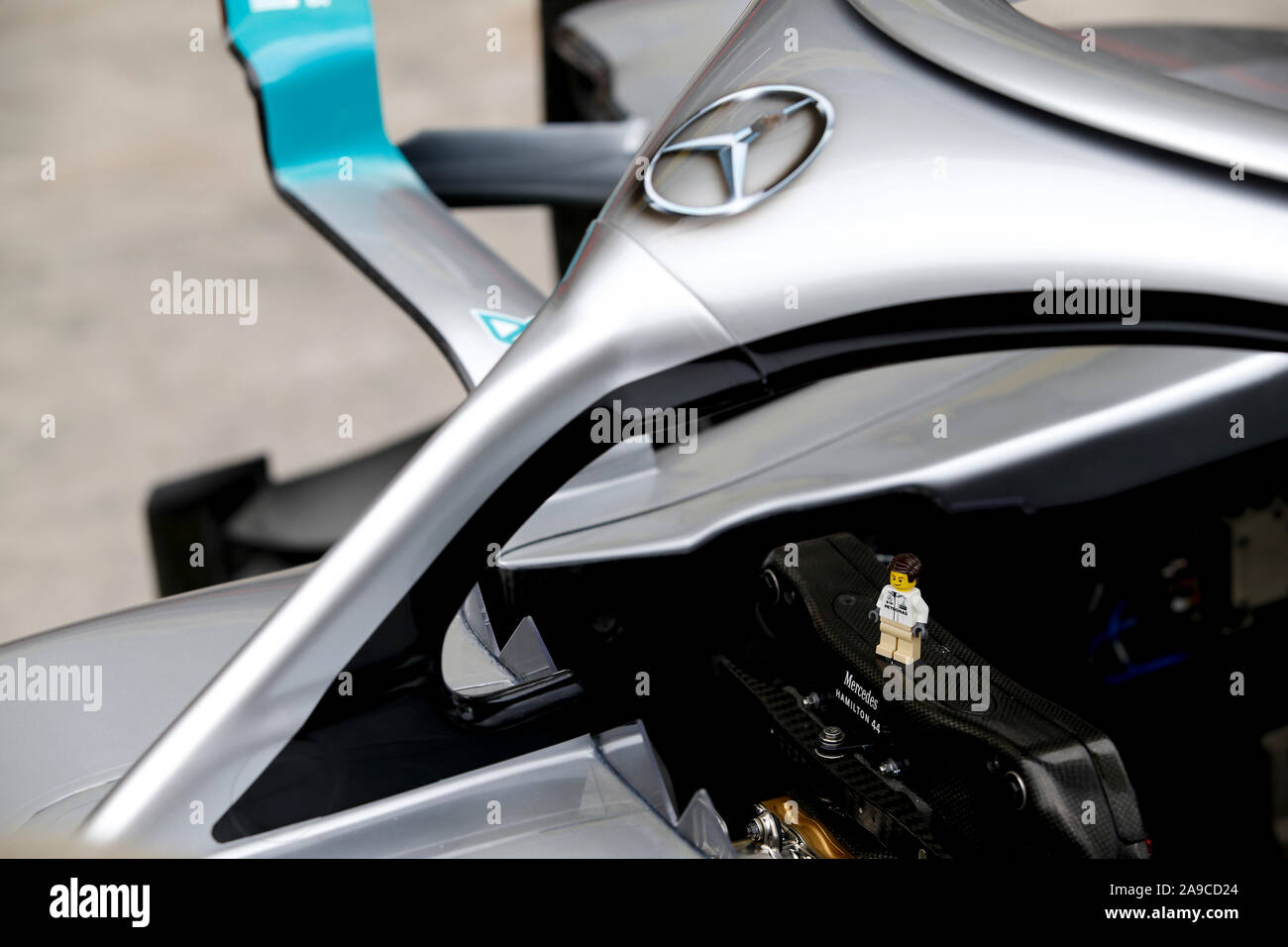 Sao Paulo, Brasilien. 14 Nov, 2019. Motorsport: FIA Formel Eins-Weltmeisterschaft 2019, Grand Prix von Brasilien, Auto #44 Lewis Hamilton (GBR, MERCEDES AMG PETRONAS Motorsport), Playmobil Figur, | Verwendung der weltweiten Kredit: dpa/Alamy leben Nachrichten Stockfoto