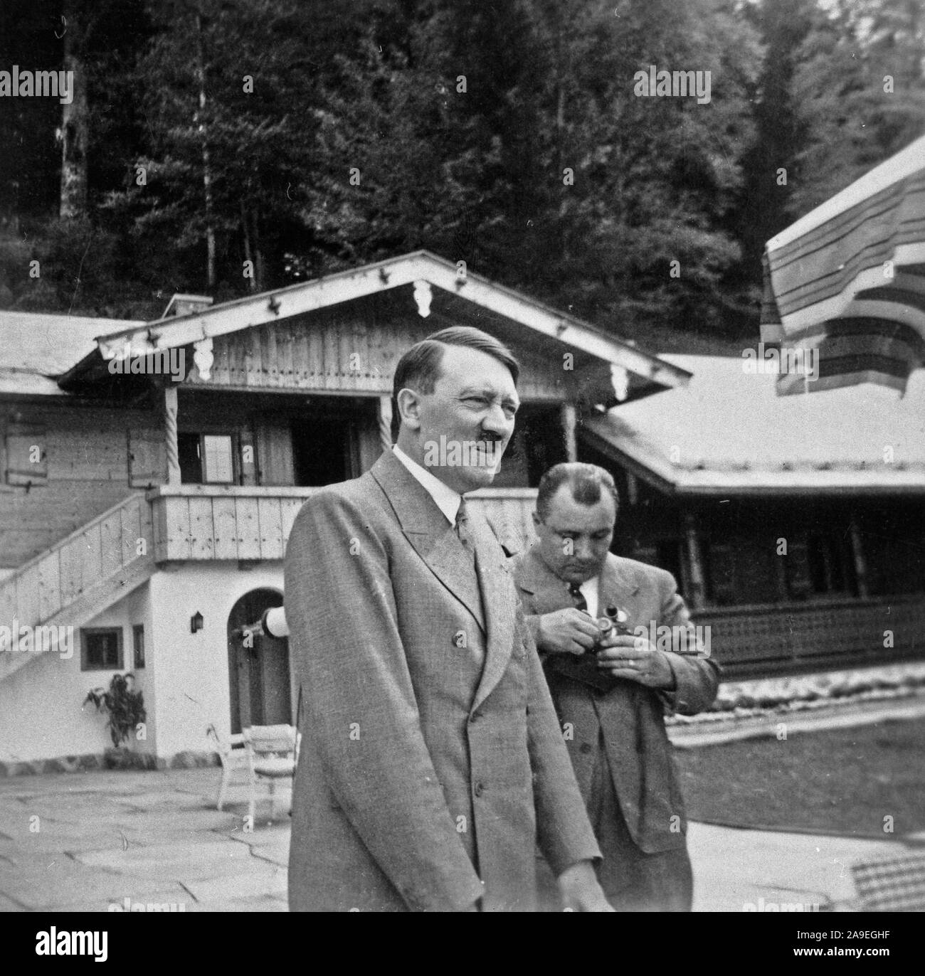 Eva Braun Collection (Album 3) - Candid photo der deutschen NS-Führer Adolf Hitler Ca. 1930s oder 1940s Stockfoto