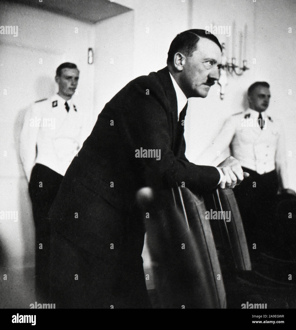 Eva Braun Sammlung (ossam) - Adolf Hitler gekleidet in einem Anzug Ca. 1930s oder 1940s Stockfoto
