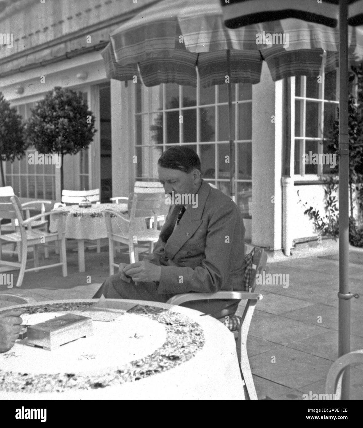 Eva Braun Sammlung (dvadvadaset) - Adolf Hitler im Sommer 1936 Stockfoto