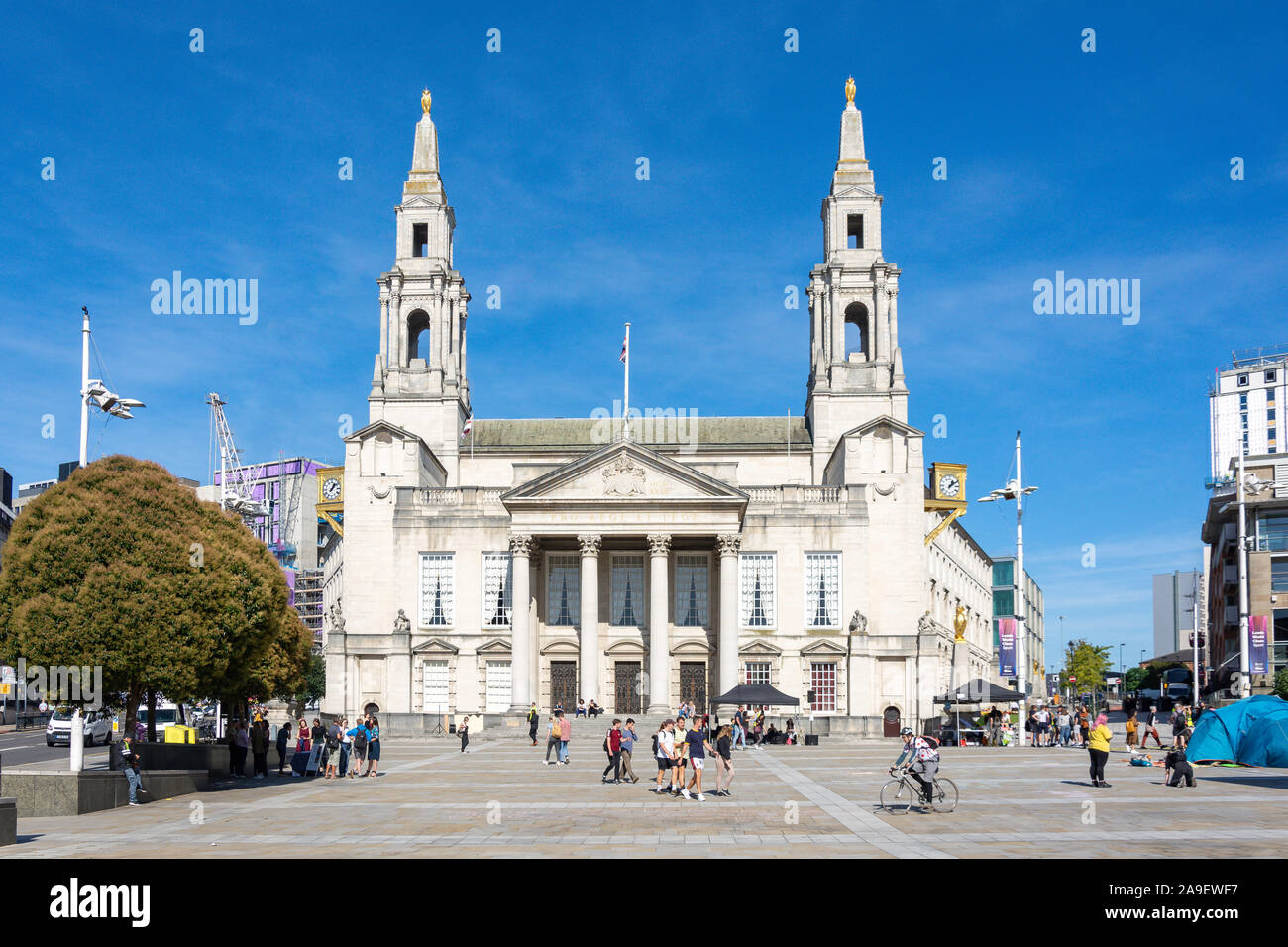 Leeds Civic Hall Gebäude, Millenniums Square, Leeds, West Yorkshire, England, Großbritannien Stockfoto