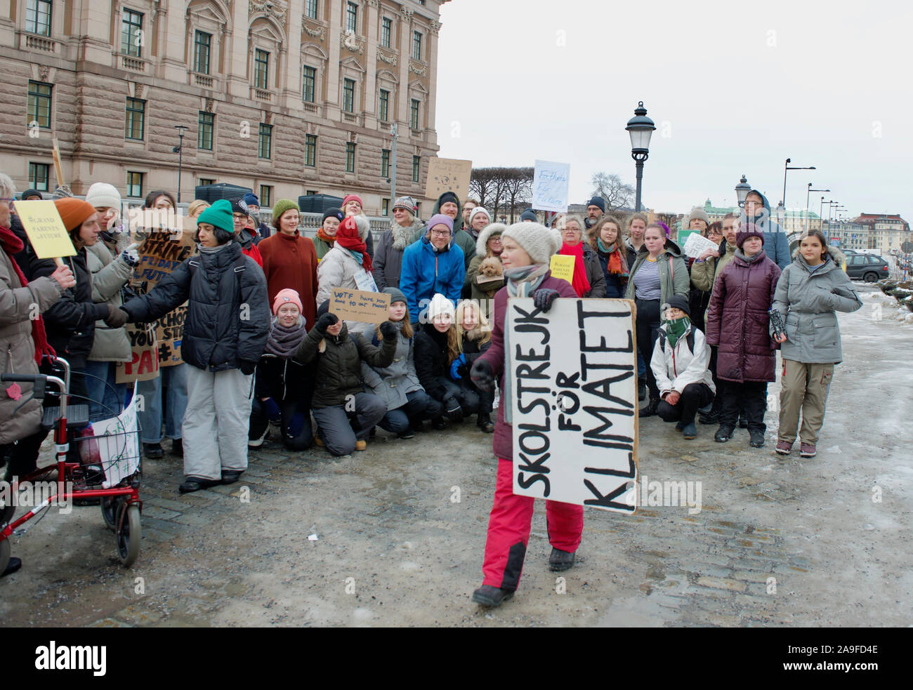Greta Thunberg Demonstration ausserhalb des schwedischen Parlaments Gebäude am Freitag. Stockfoto