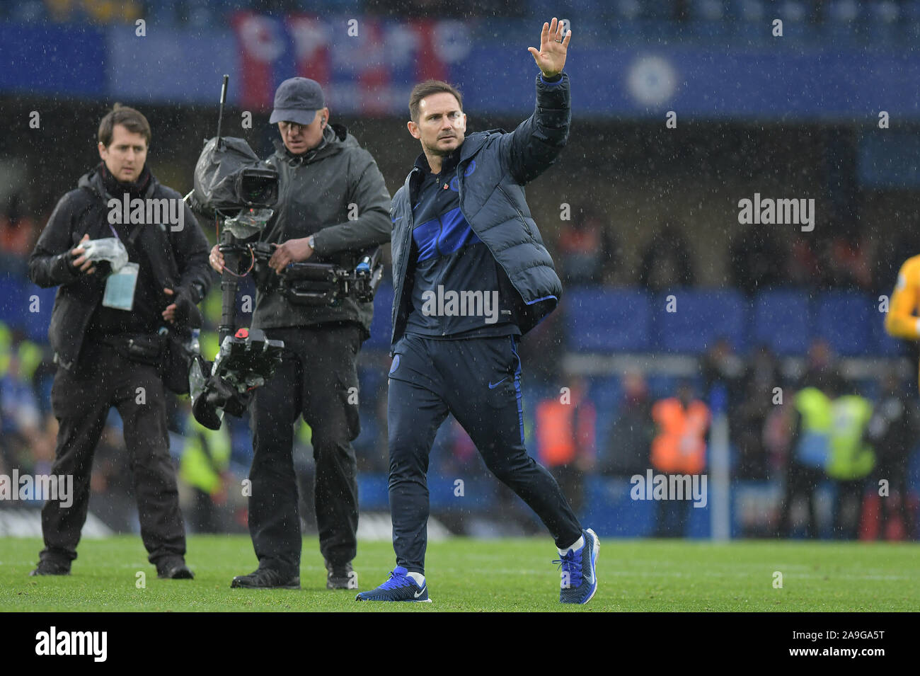 Manager Frank Lampard von Chelsea feiert Sieg bei Vollzeit während der Chelsea vs Crystal Palace Premier League Match an der Stamford Bridge - Editori Stockfoto