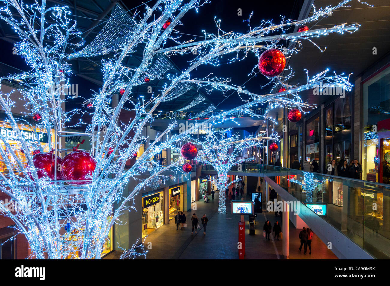 Liverpool One Einkaufszentrum an der Weihnachtsferien Stockfoto