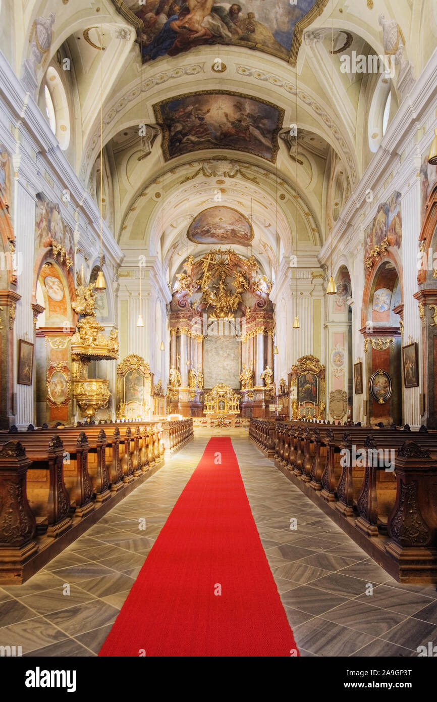 Altar der Stadt Pfarrkirche Sankt Veit in Krems, Wachau, Waldviertel, Niederˆsterreich, ÷sterreich/Altar der Pfarrkirche St. Veit in Krems, Wachau Stockfoto