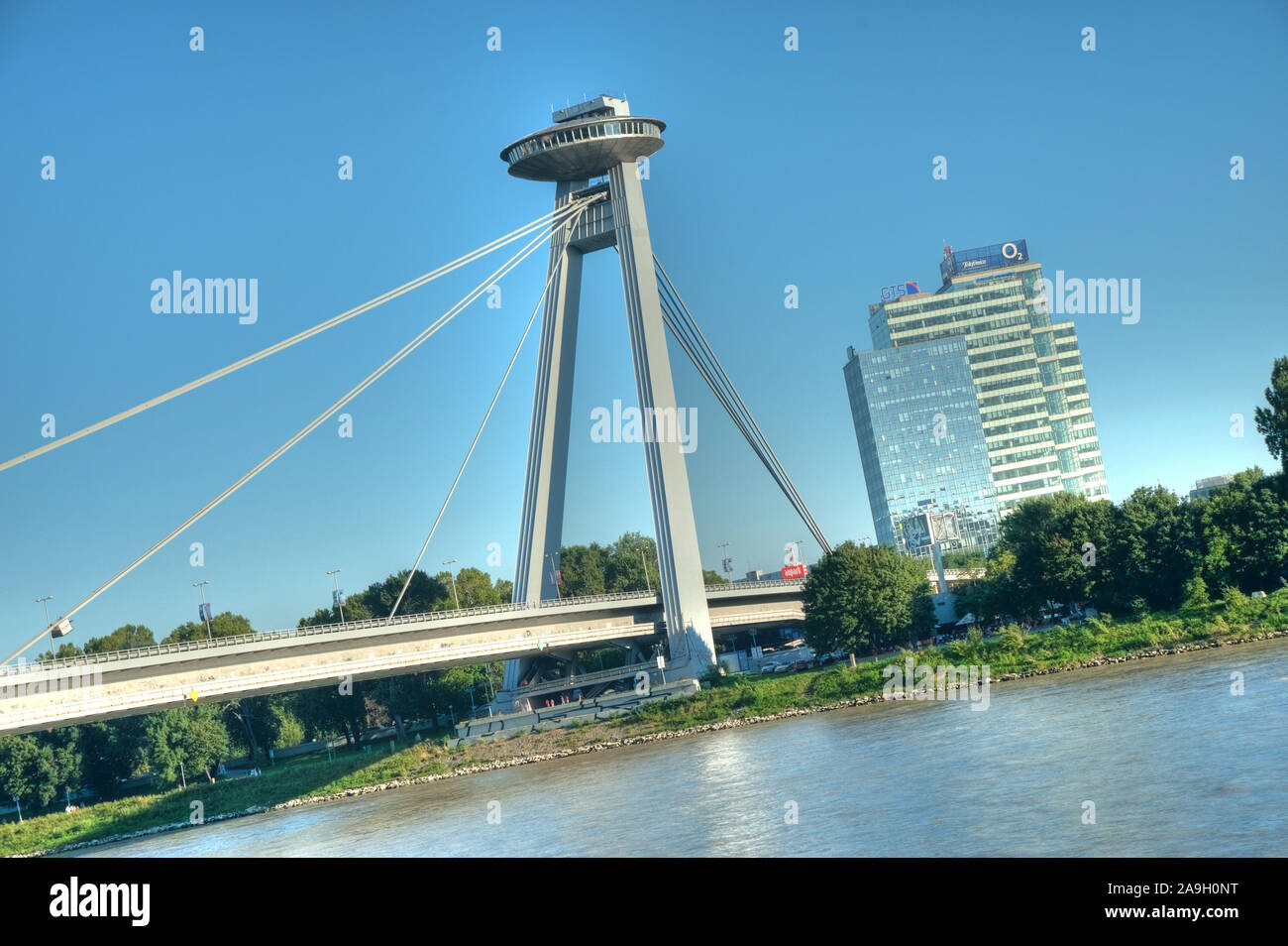 Bratislava brücke Fotos und Bildmaterial in hoher Auflösung Alamy