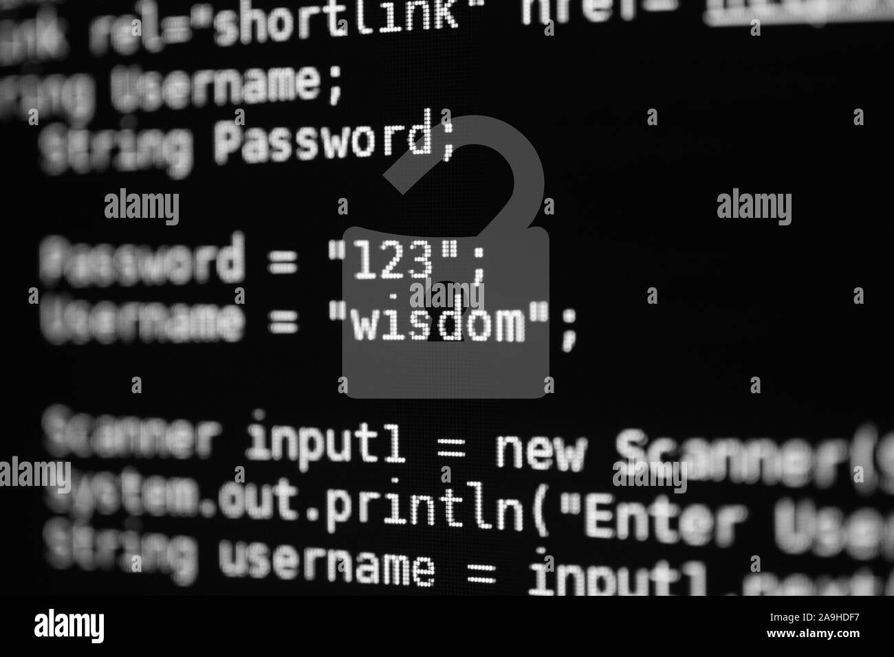 Hacker ist auf der Suche nach Login-Daten von Websites DoF Stockfoto