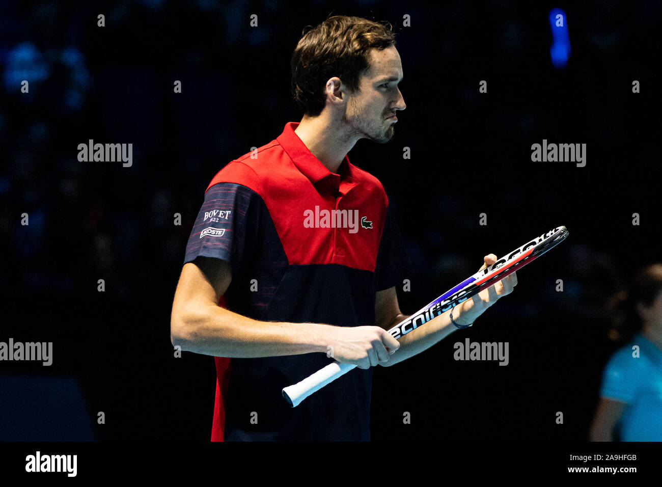 London, Großbritannien. 15 Nov, 2019. Daniil Medwedew Russlands spielt gegen Alexander Zverev von Deutschland während Tag sechs der Nitto ATP World Tour Finale in der O2 Arena am 15. November 2019 in London, England. Credit: Unabhängige Fotoagentur/Alamy leben Nachrichten Stockfoto