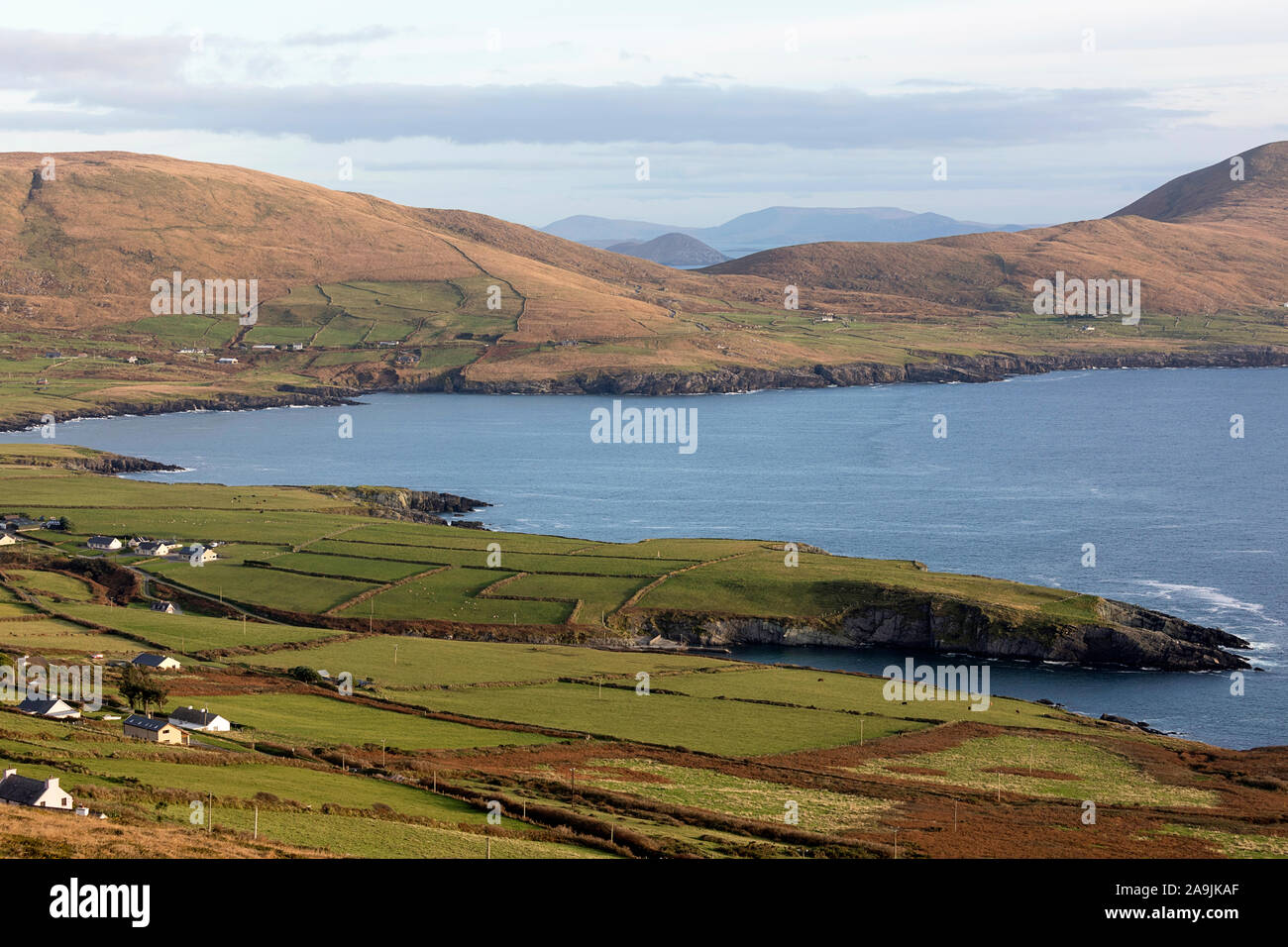 Irland, County Kerry, Ring of Kerry Portmagee, erhöhte Küstenlandschaft Stockfoto