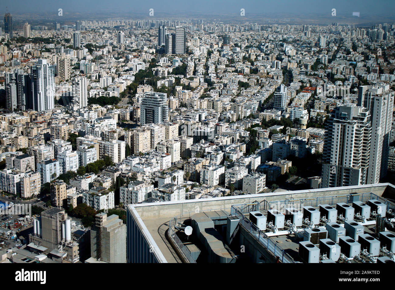 Luftbild: Skyline von Tel Aviv, Israel/Luftbild: Skyline von Tel Aviv, Israel (nur fuer redaktionelle Verwendung. Keine Werbung. Referenzdatenbank Stockfoto