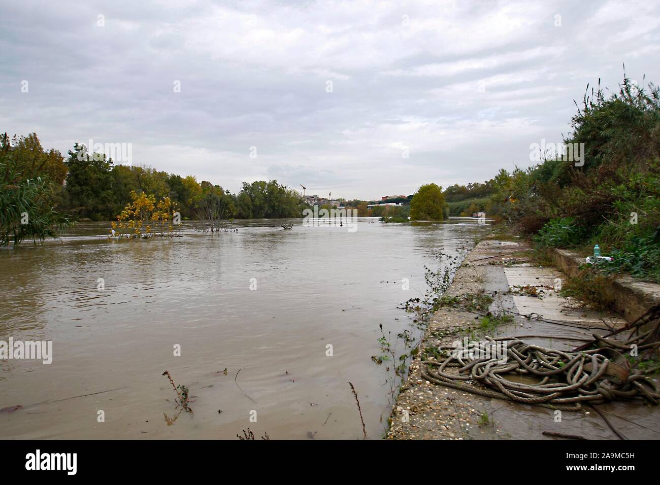 ROMA - PONTE MARCONI - FIUME TEVERE Stockfoto