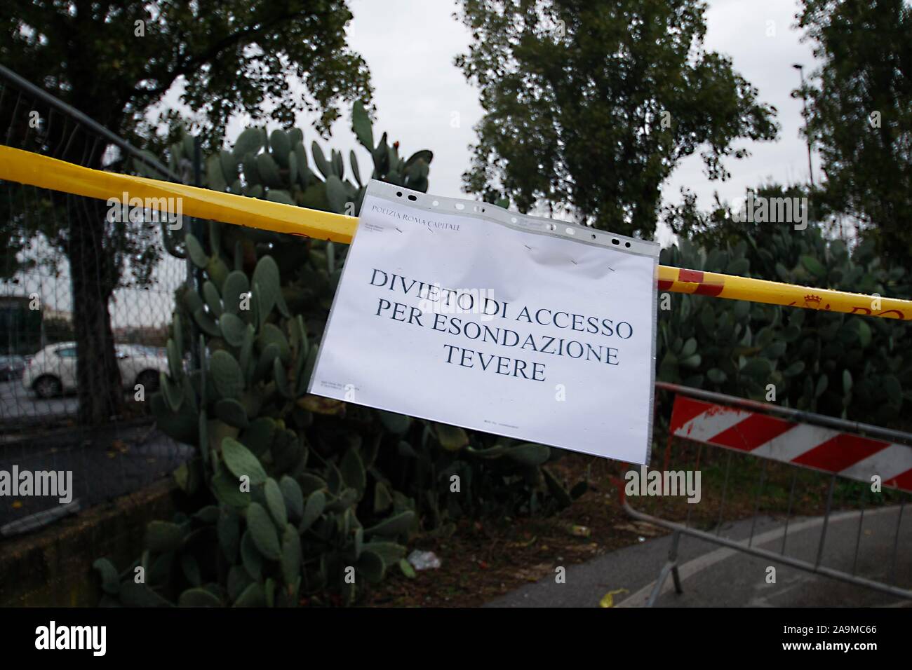 ROMA - PONTE MARCONI - FIUME TEVERE Stockfoto