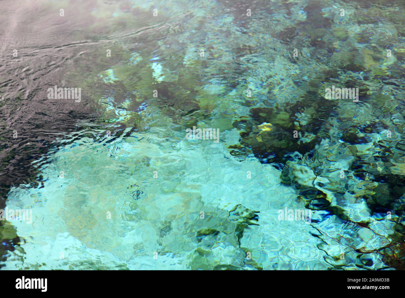 Pupu Pool New zealand pupu springs -Fotos und -Bildmaterial in hoher Auflösung ...
