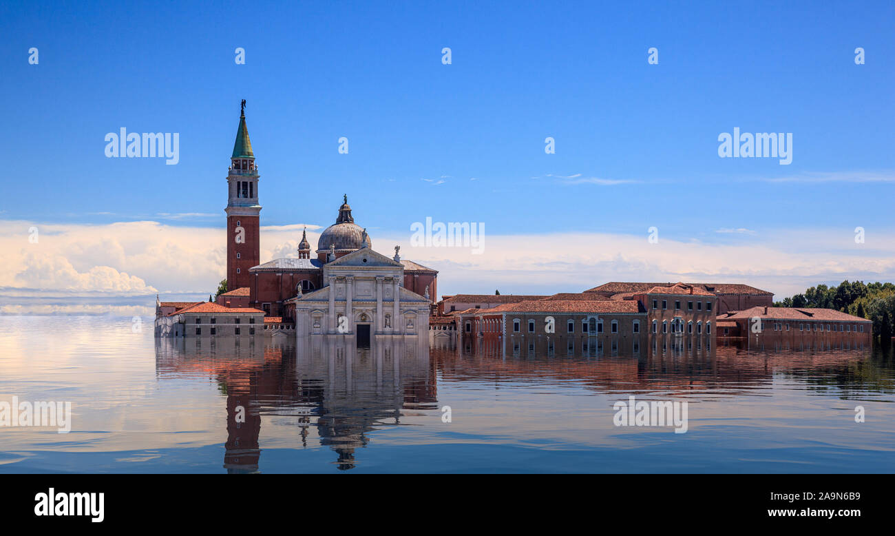 Konzept Bild von einem überfluteten Basilika San Giorgio Maggiore in Venedig, wie Anstieg des Meeresspiegels macht die Stadt unbewohnbar Stockfoto