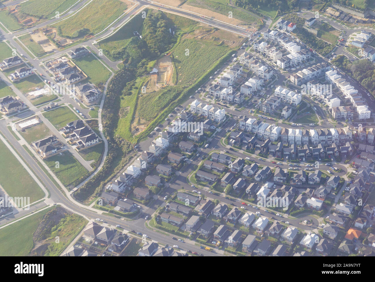 Luftbild der neuen Eigenschaft Entwicklung neue Gehäuse Unterteilung in South Auckland, Neuseeland. Stockfoto