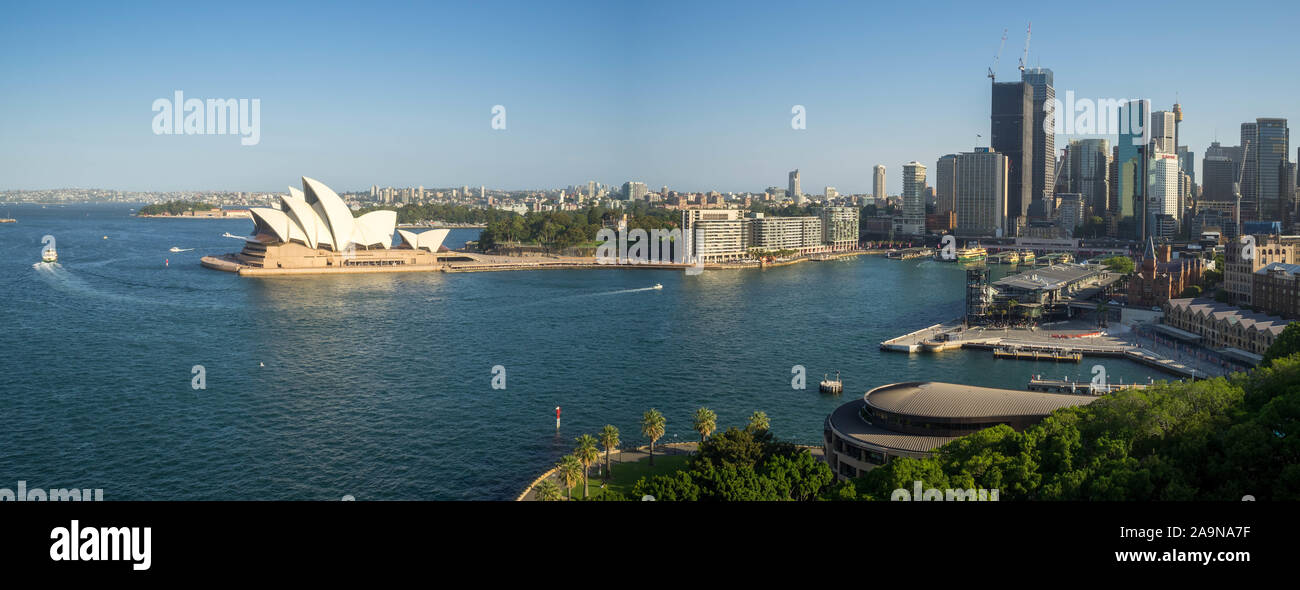 Kreis Kai Panorama mit Sydney Opera House und der CBD Stockfoto