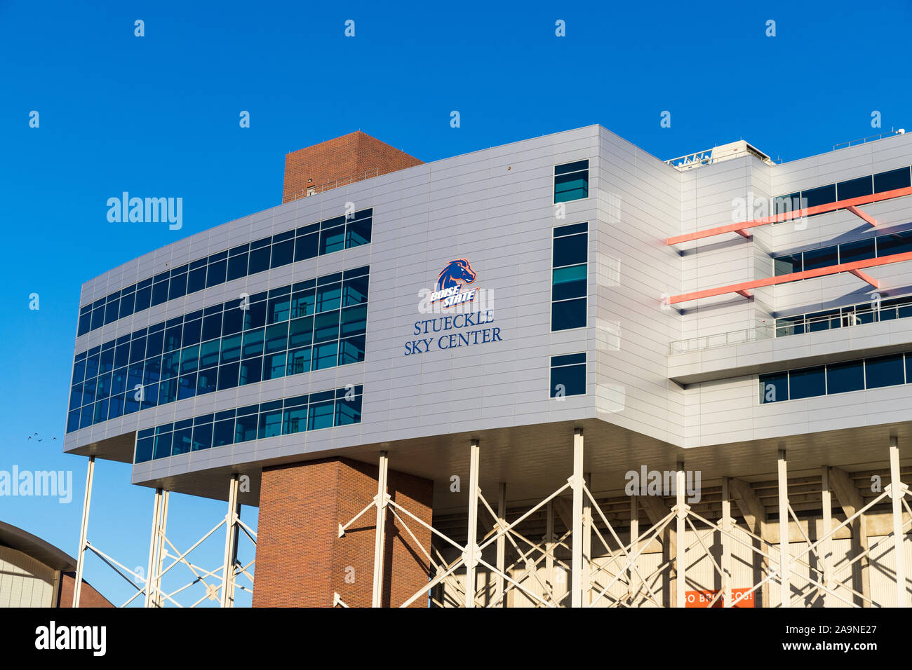 Boise, ID/USA - November 16, 2019: stückle Sky Center bei Albertson's Stadion auf der Boise State University Campus Stockfoto