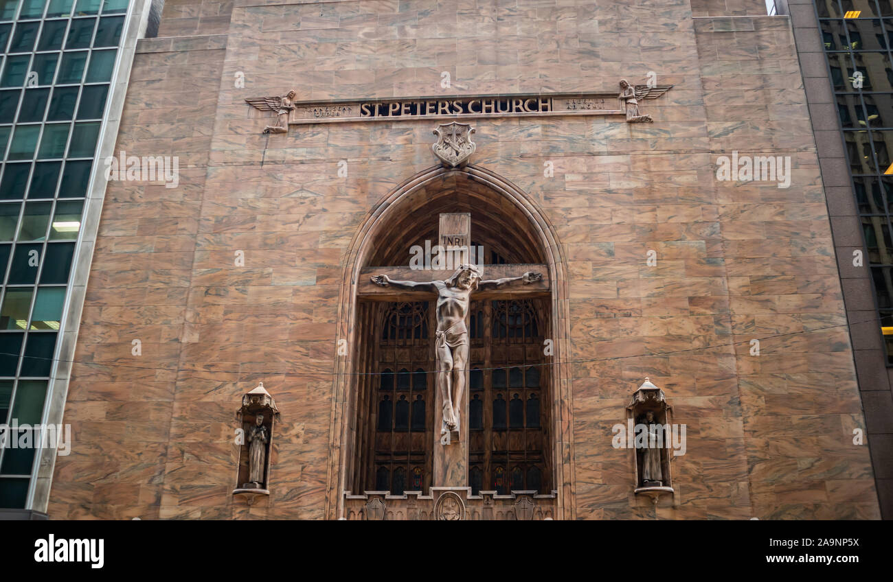 Chicago, Illinois, USA, St. Peters Kirche Eingang in die Innenstadt, stein Wand Fassade Stockfoto