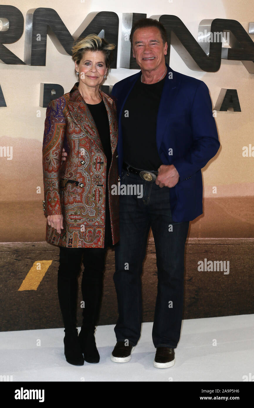 Terminator: dunkles Schicksal Photocall gehalten im Mandarin Oriental Hotel, Knightsbridge mit: Arnold Schwarzenegger, Linda Hamilton, Wo: London, Vereinigtes Königreich, wenn: 17 Okt 2019 Credit: Mario Mitsis/WENN.com Stockfoto