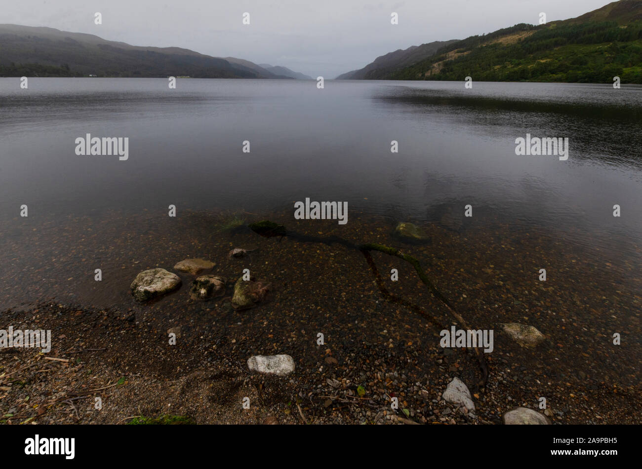 Moody geheimnisvolle Landschaft des Loch Ness in der Nähe von Fort Augustus Inverness-shire Schottland Großbritannien Stockfoto