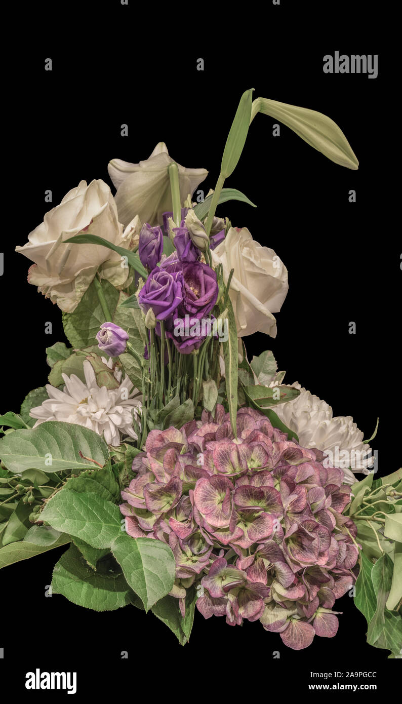 Pastellfarben vintage Lily und Bud, Lisianthus, Rose, Hortensie