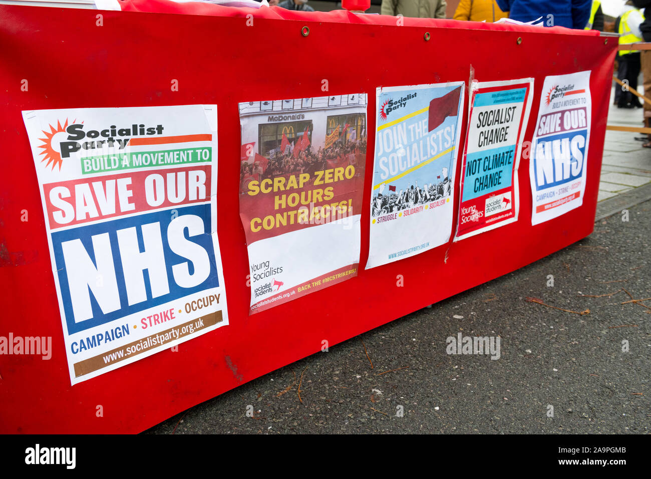 Die politischen Plakate ave unser NHS' Stockfoto