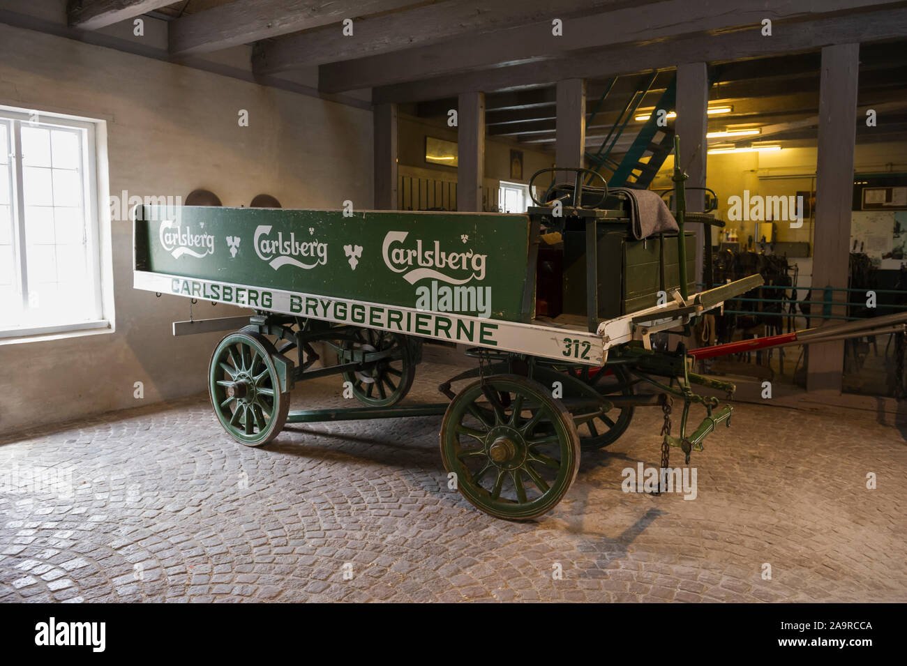 Eine alte Karre bei der Brauerei Carlsberg, Kopenhagen, Dänemark Stockfoto