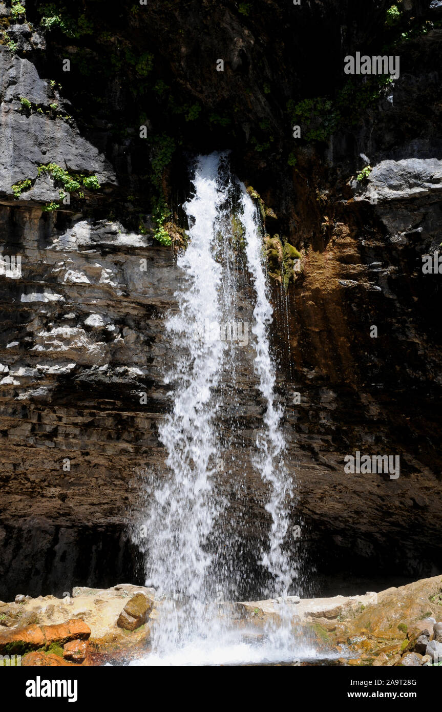 Also Rock, einem viel größeren Wasserfall als sein berühmter Nachbar hängenden See. Jubelnde Rock ist ein kurzer Abstecher, die aus den hängenden See. Stockfoto