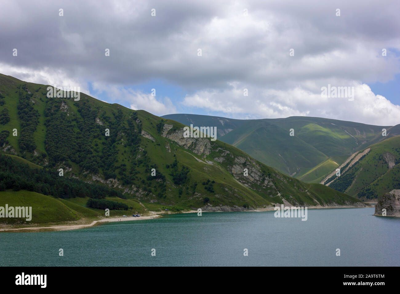 Schönen Bergsee Kezenoy bin oder Kezenoyam in der Tschetschenischen Republik in Russland Stockfoto