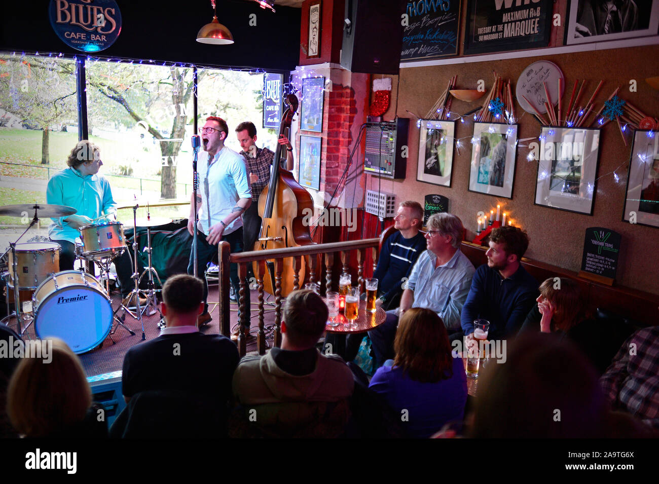Blues Cafe Bar Harrogate, North Yorkshire England Großbritannien Stockfoto