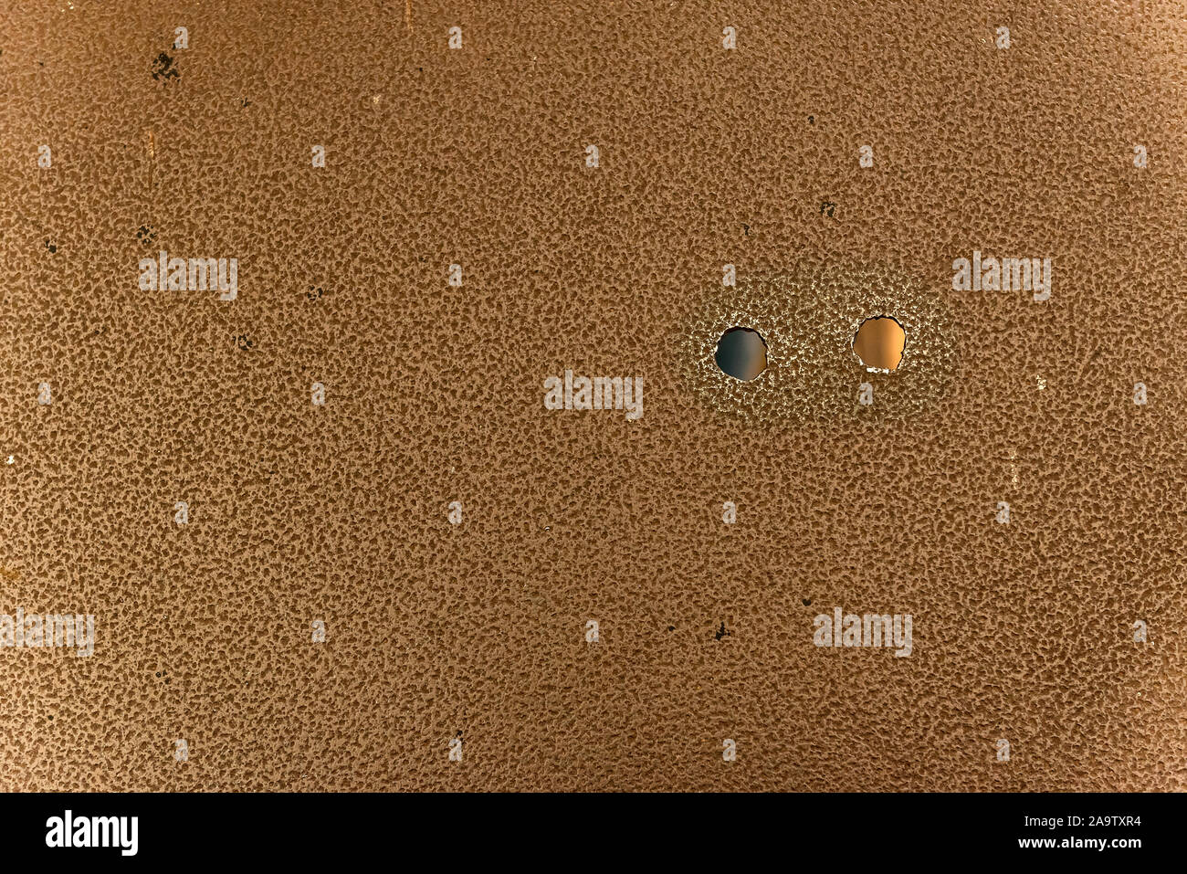 Rust holes -Fotos und -Bildmaterial in hoher Auflösung – Alamy
