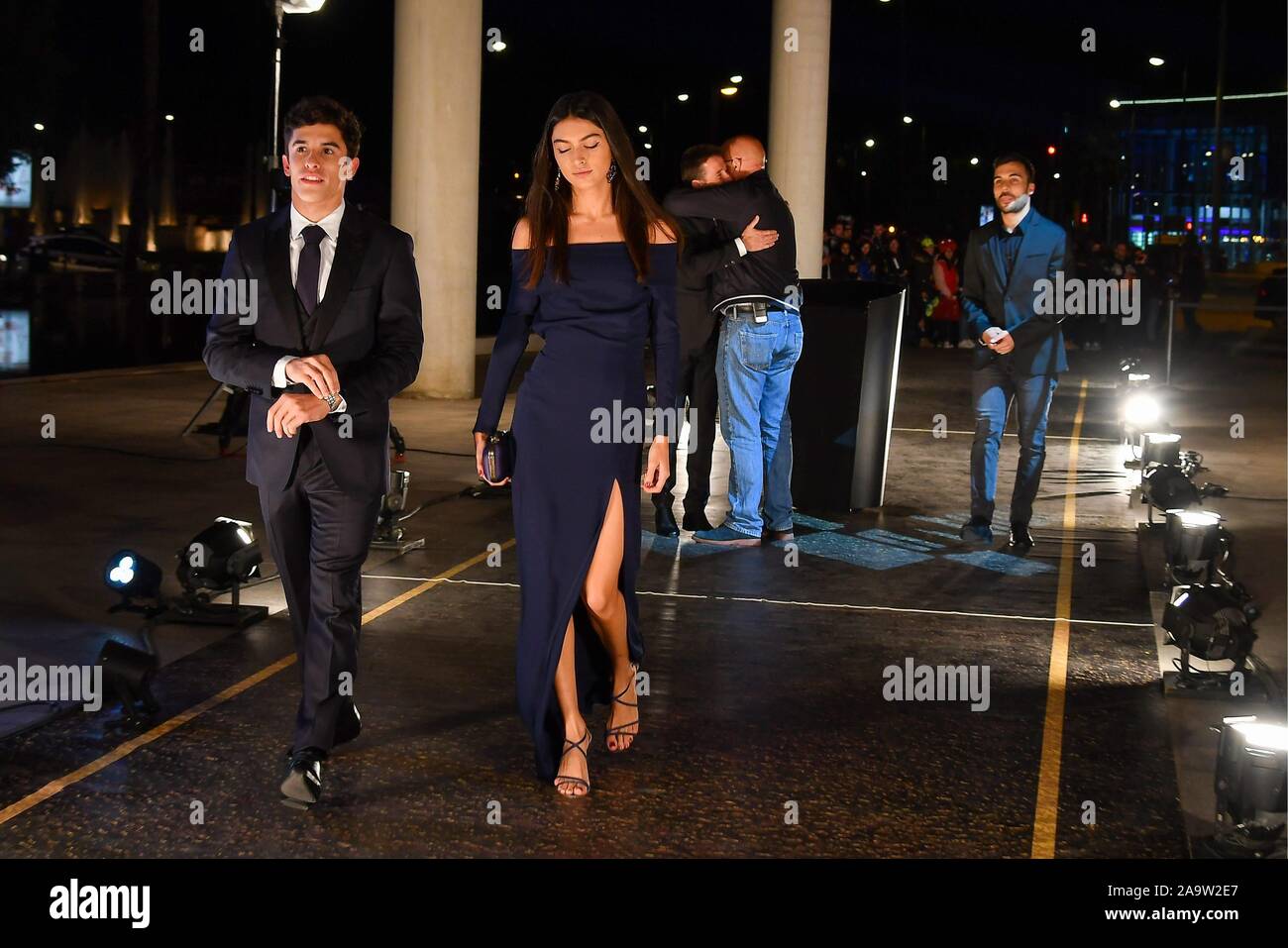 Spanien Nov 2019 18 Marc Marquez Und Seine Freundin Lucia Rivero Anreisen Zu Den Fim Preisverleihung Nach Dem Gran Premio Motul De La Comunitat Valenciana Im Palacio De Congresos Am 17 November 2019