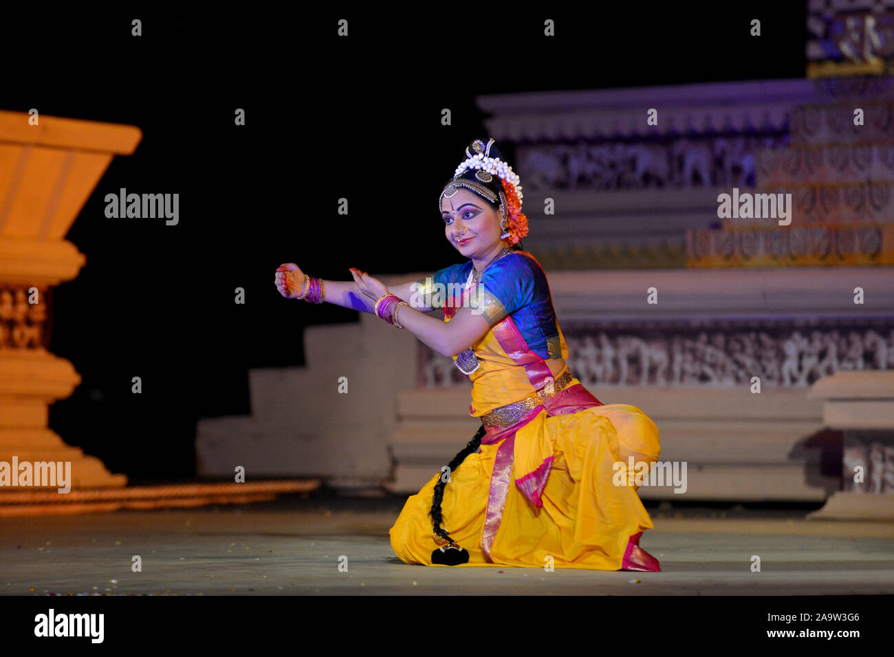 Abhinaya Nagajyoti durchgeführt Kuchipudi Tanz an der Khajuraho Festival der Tänze Februar 2014.. Stockfoto